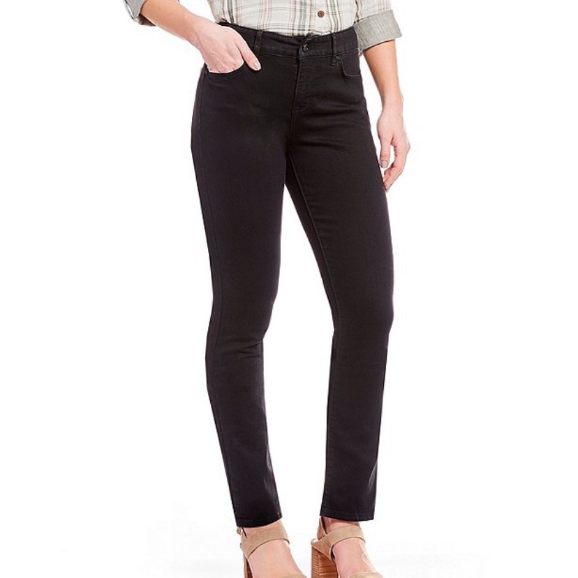 Code Bleu Jeans.
